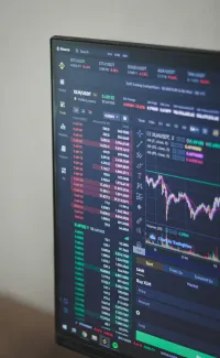 black flat screen computer monitor by Behnam Norouzi courtesy of Unsplash.
